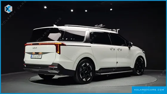 KIA CARNIVAL DIESEL 9-SEATER NOBLESSE