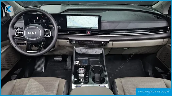 KIA CARNIVAL DIESEL 9-SEATER NOBLESSE