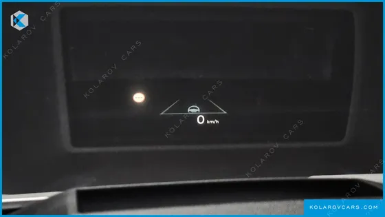 KIA CARNIVAL DIESEL 9-SEATER NOBLESSE
