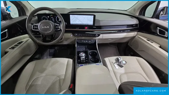 KIA CARNIVAL GASOLINE 9-SEATER SIGNATURE