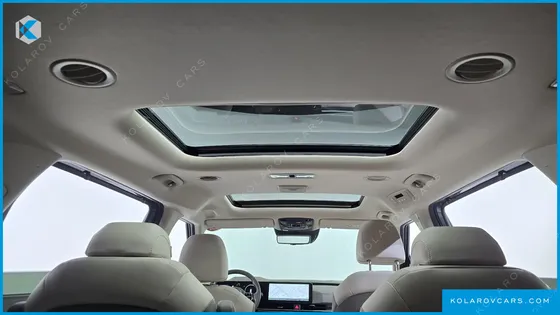 KIA CARNIVAL GASOLINE 9-SEATER SIGNATURE