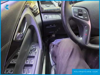 HYUNDAI GRANDEUR HG300 PREMIUM