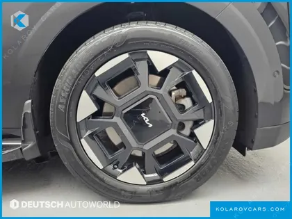 KIA CARNIVAL DIESEL 9-SEATER NOBLESSE