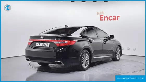 HYUNDAI GRANDEUR HG240 MODERN