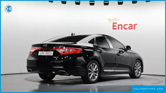 HYUNDAI GRANDEUR HG300 PREMIUM COLLECTION