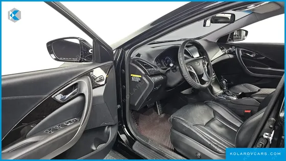 HYUNDAI GRANDEUR HG300 PREMIUM COLLECTION