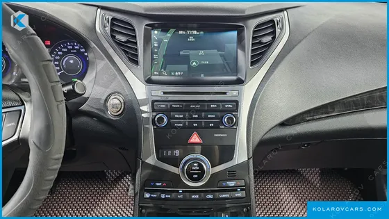 HYUNDAI GRANDEUR HG300 PREMIUM COLLECTION