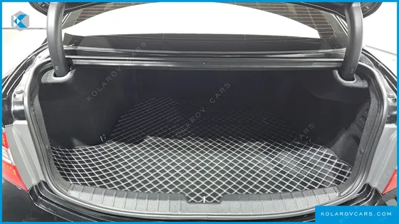 HYUNDAI GRANDEUR HG300 PREMIUM COLLECTION