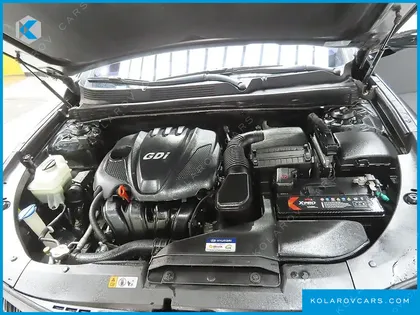 HYUNDAI GRANDEUR HG240 MODERN