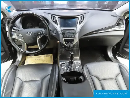 HYUNDAI GRANDEUR HG240 MODERN
