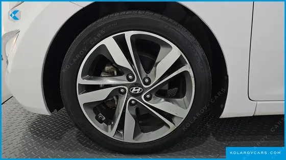 HYUNDAI ELANTRA (AVANTE) 1.6 GDI 10 MILLION LIMITED