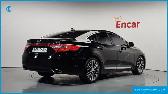 HYUNDAI GRANDEUR HG330 CELEBRITY