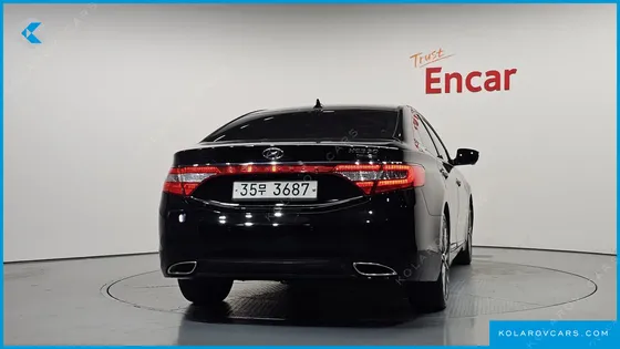 HYUNDAI GRANDEUR HG330 CELEBRITY