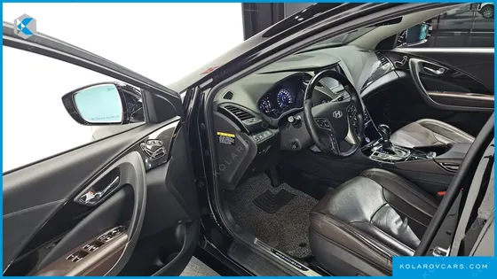 HYUNDAI GRANDEUR HG330 CELEBRITY