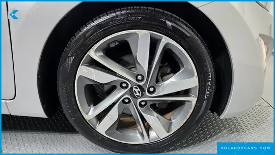 HYUNDAI ELANTRA (AVANTE) 1.6 GDI PREMIUM