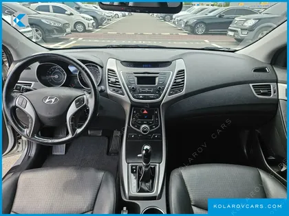 HYUNDAI ELANTRA (AVANTE) 1.6 GDI SMART