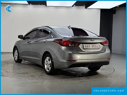 HYUNDAI ELANTRA (AVANTE) 1.6 GDI SMART