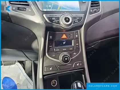 HYUNDAI ELANTRA (AVANTE) 1.6 GDI SMART