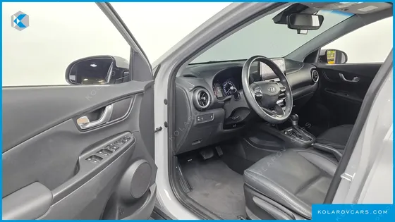 HYUNDAI KONA GASOLINE 2.0 2WD