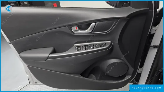 HYUNDAI KONA GASOLINE 2.0 2WD