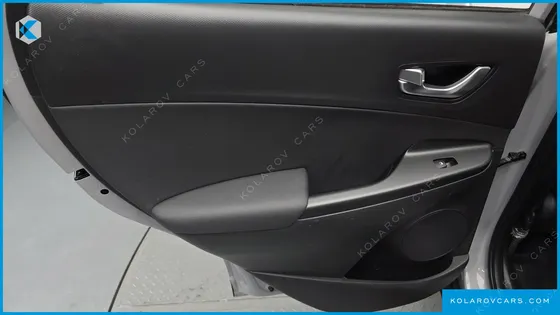 HYUNDAI KONA GASOLINE 2.0 2WD