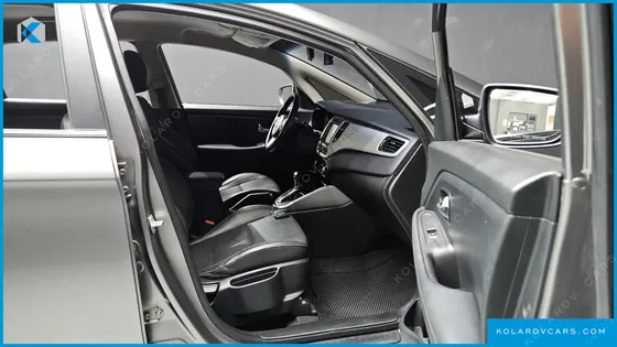 KIA CARENS 2.0 LPI PRESTIGE
