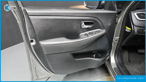 KIA CARENS 2.0 LPI PRESTIGE