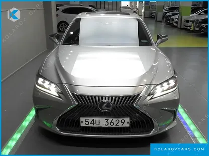 LEXUS ES EXECUTIVE