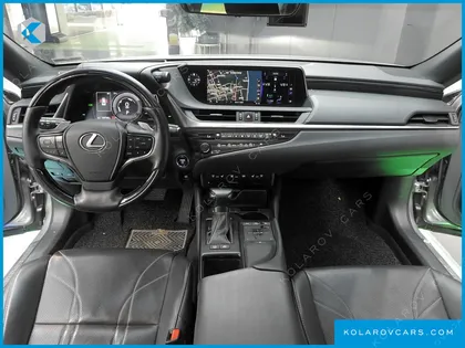 LEXUS ES EXECUTIVE