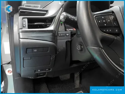 LEXUS ES EXECUTIVE