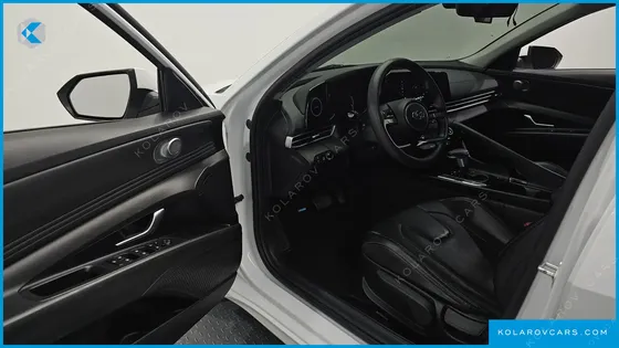 HYUNDAI ELANTRA (AVANTE) SMART