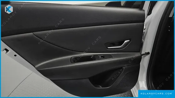 HYUNDAI ELANTRA (AVANTE) SMART