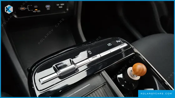 HYUNDAI TUCSON GASOLINE 1.6 TURBO 2WD