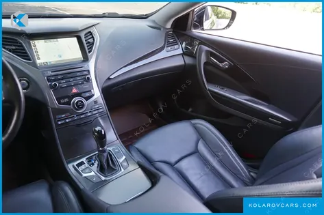 HYUNDAI GRANDEUR PREMIUM