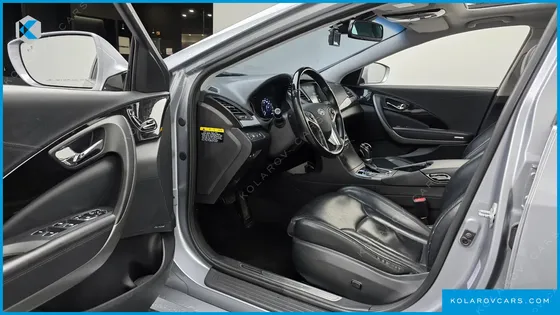 HYUNDAI GRANDEUR PREMIUM