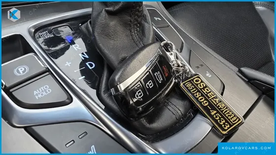 HYUNDAI GRANDEUR PREMIUM