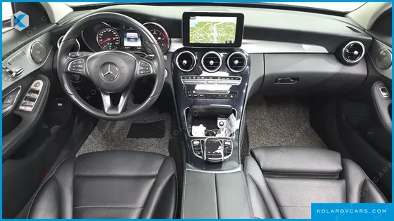 MERCEDES C-CLASS C220 D AVANTGARDE
