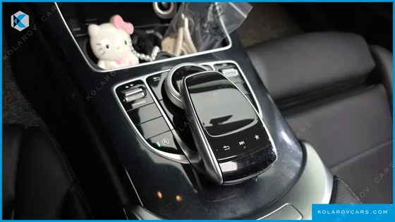 MERCEDES C-CLASS C220 D AVANTGARDE