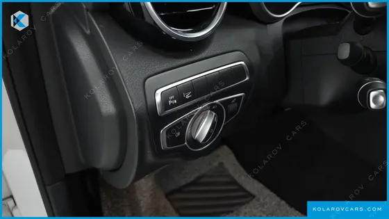 MERCEDES C-CLASS C220 D AVANTGARDE