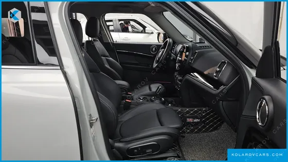 MINI COUNTRYMAN CLASSIC