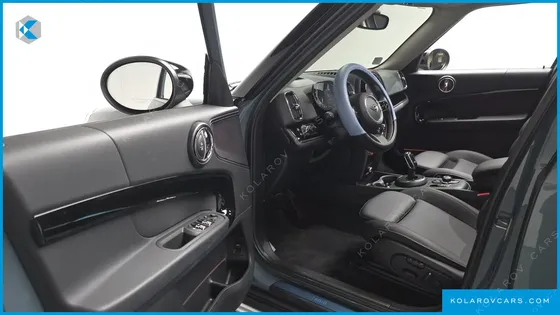 MINI COUNTRYMAN CLASSIC