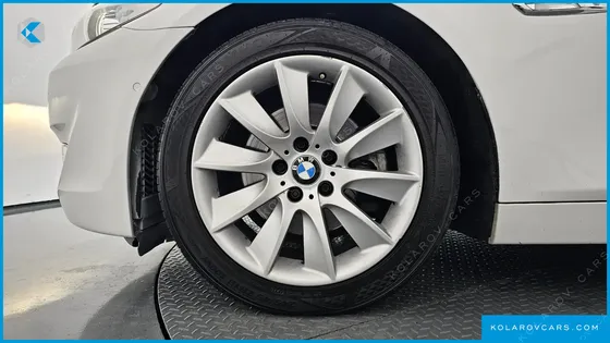 BMW 5 SERIES 528I XDRIVE