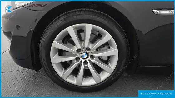 BMW 5 SERIES 528I