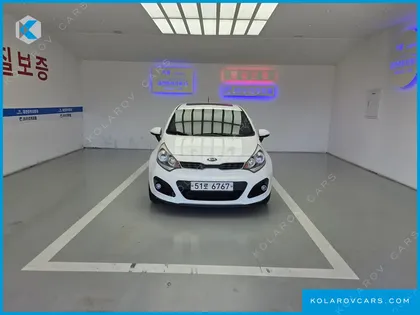 KIA PRIDE 1.6 GDI HATCHBACK
