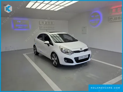 KIA PRIDE 1.6 GDI HATCHBACK