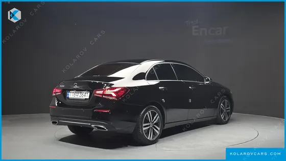 MERCEDES A-CLASS A220 SEDAN