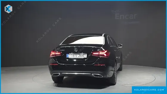 MERCEDES A-CLASS A220 SEDAN