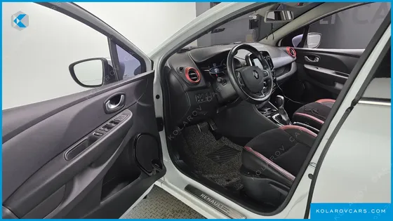 RENAULT KOREA CLIO INTENS PANORAMIC