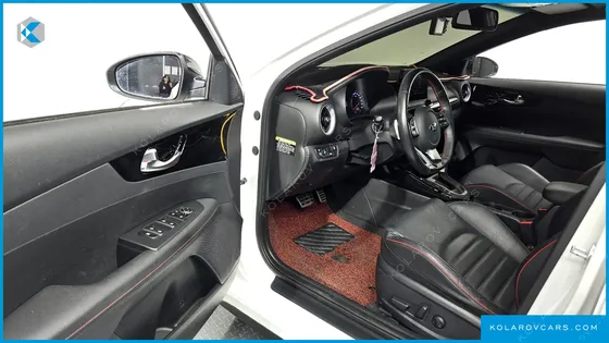KIA K3 5DOOR GT PLUS
