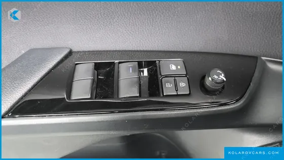 TOYOTA PRIUS 1.8